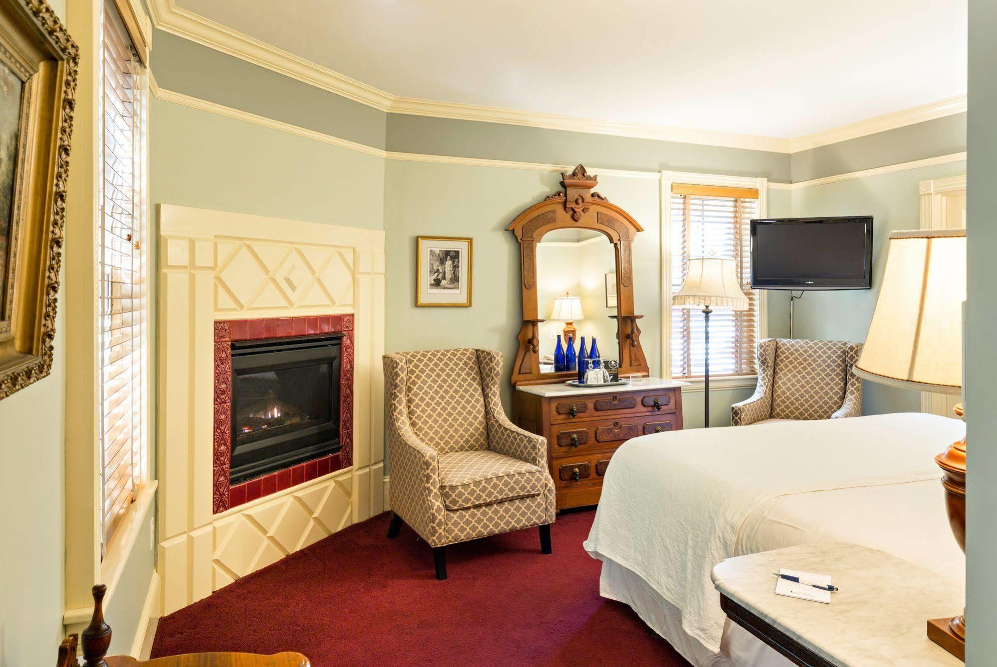 Brass Key Guesthouse Adults Only Provincetown Exteriör bild