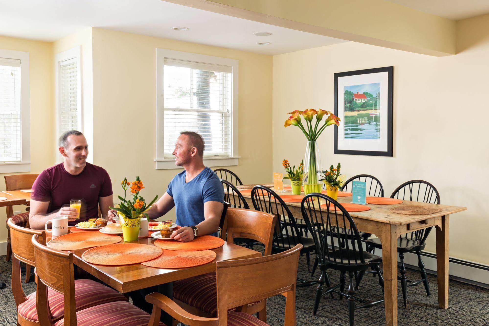 Brass Key Guesthouse Adults Only Provincetown Exteriör bild